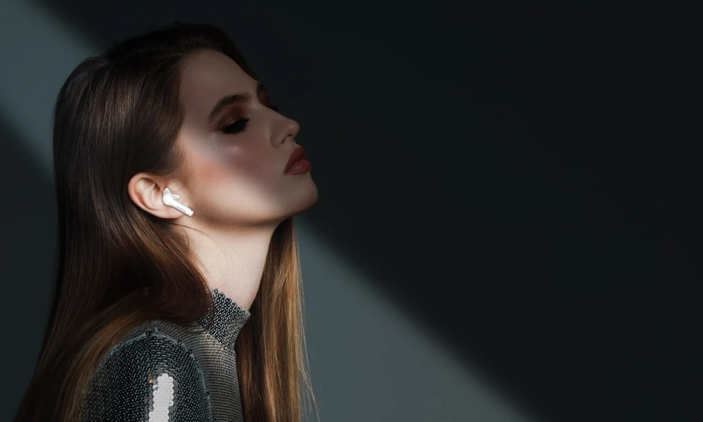 عمر باتری هندزفری Freepods 3C