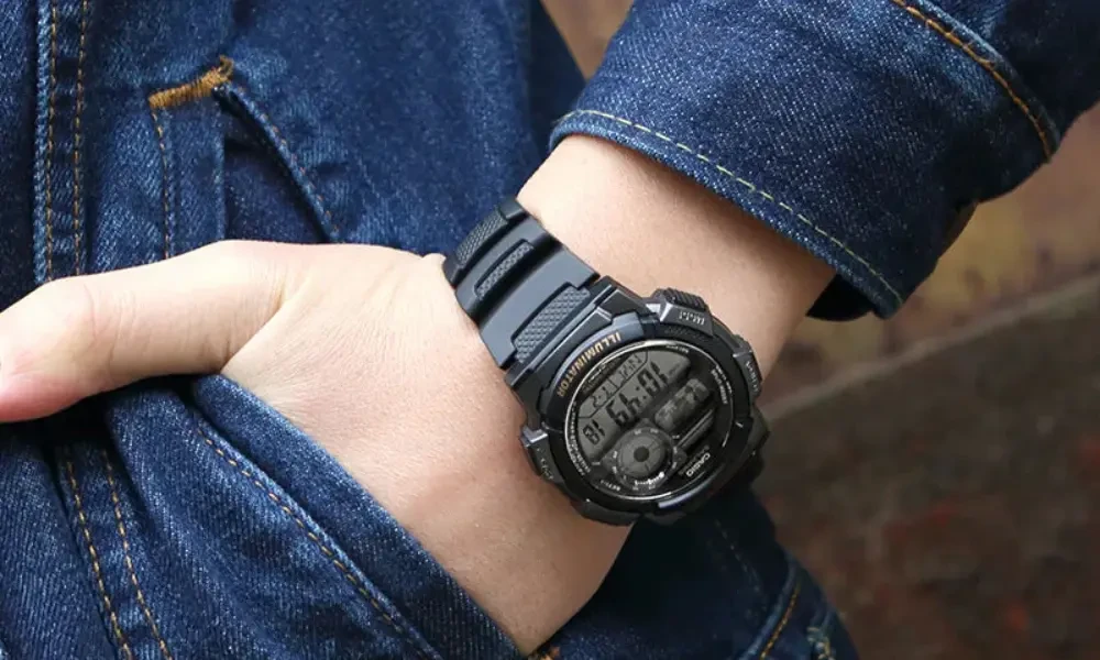 استفاده های روزمره ساعت CASIO AE-1000W-1AV