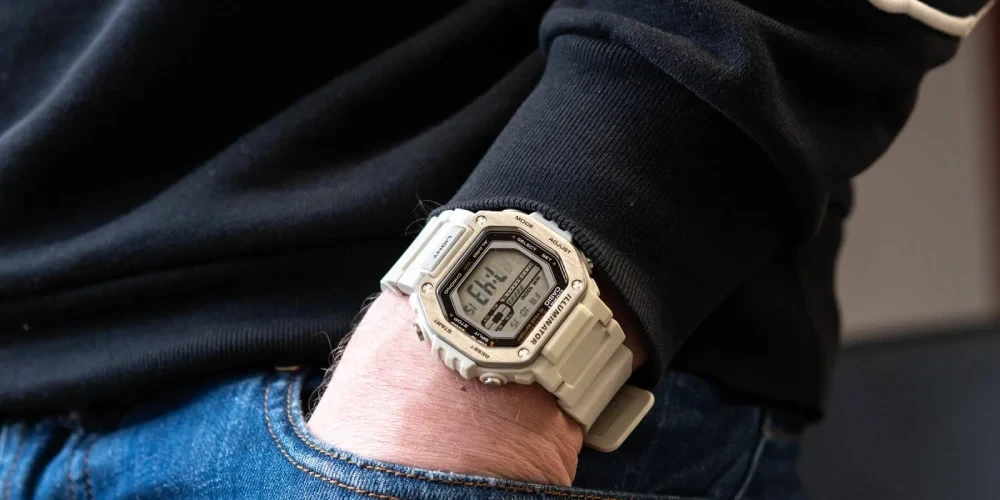 چگونه ساعت کاسیو MWD-110H-8AV را انتخاب کنیم