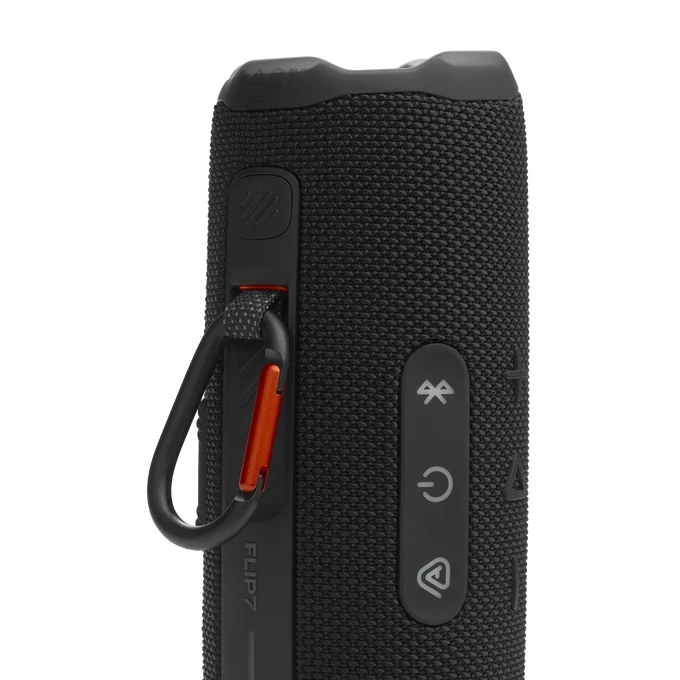 jbl-flip-7-black-close-up