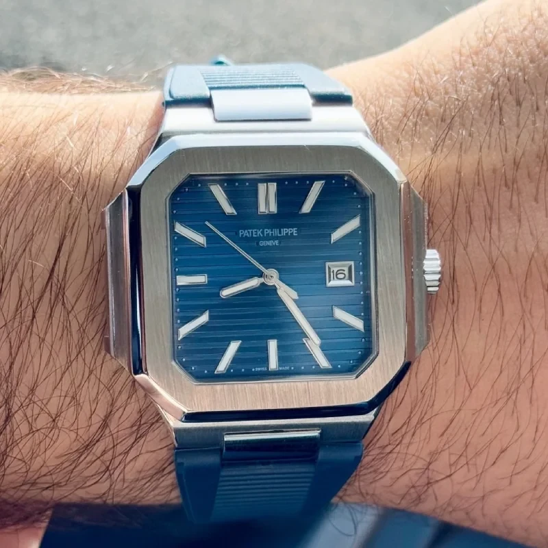 Patek-Philippe-Cubitus-Silver-Blue-Silicone-on-wirst.webp