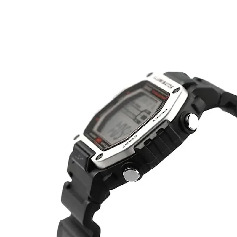 CASIO-MWD-110H-1AV-seven.webp